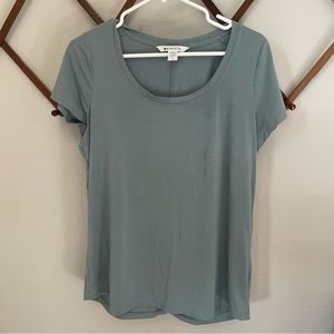 Athleta T-shirt